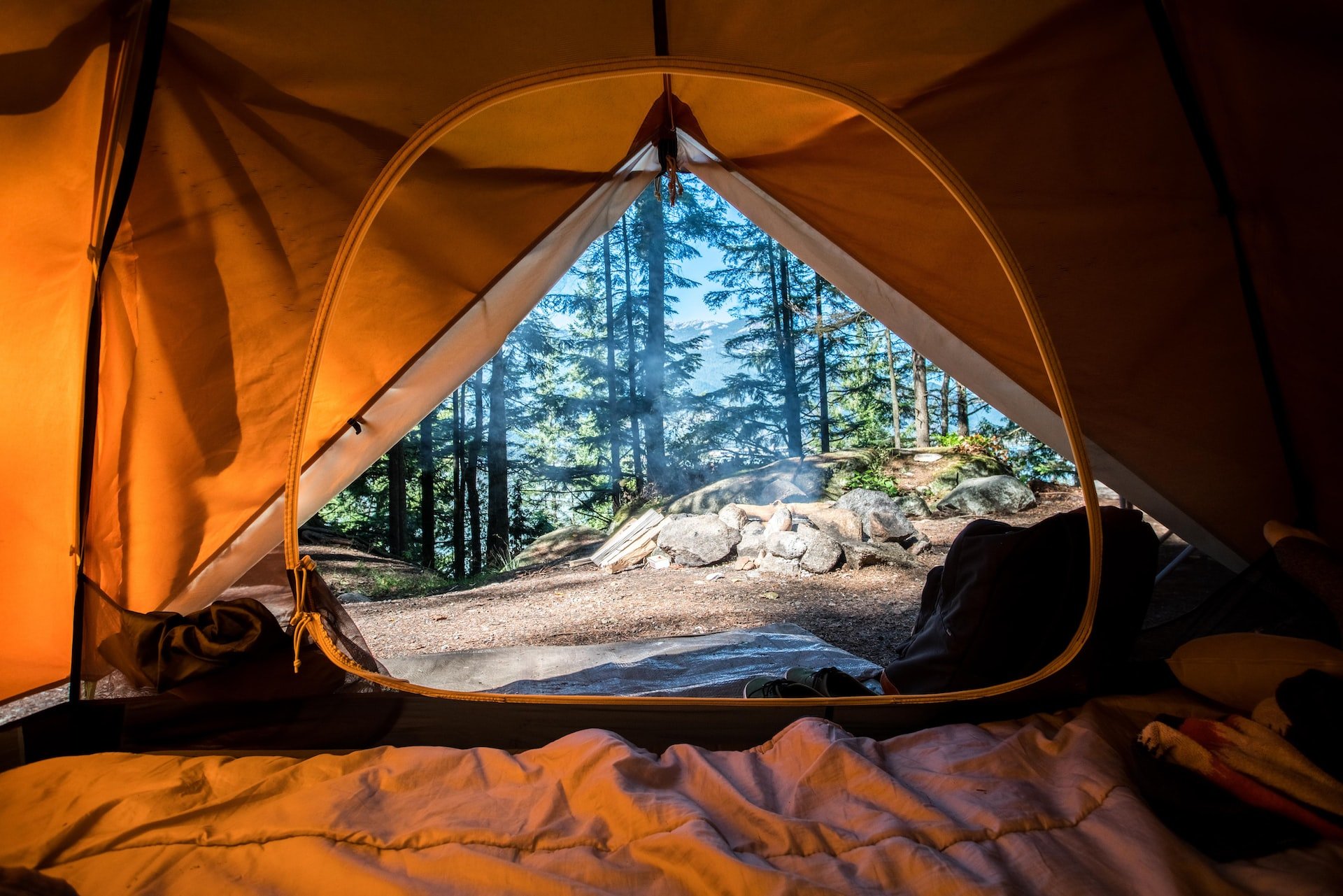 Barracas de camping garantem um acampamento seguro e divertido