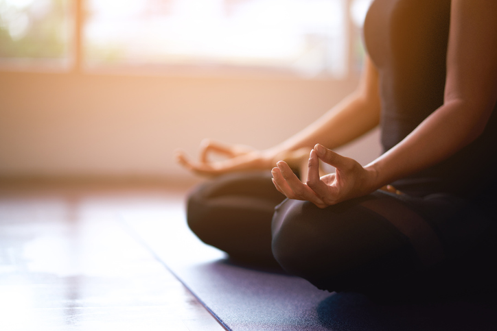 Acessórios para yoga: o que você precisa para começar a prática