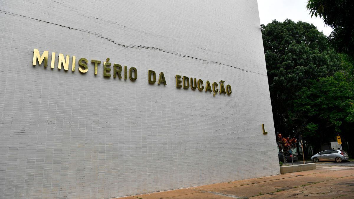 USP exige nota de 450 pontos para aluno entrar pelo Enem