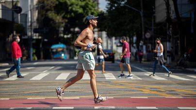 IA pode ajudar a construir hábitos como corridas e caminhadas diárias. Foto: Daniel Teixeira/Estadão