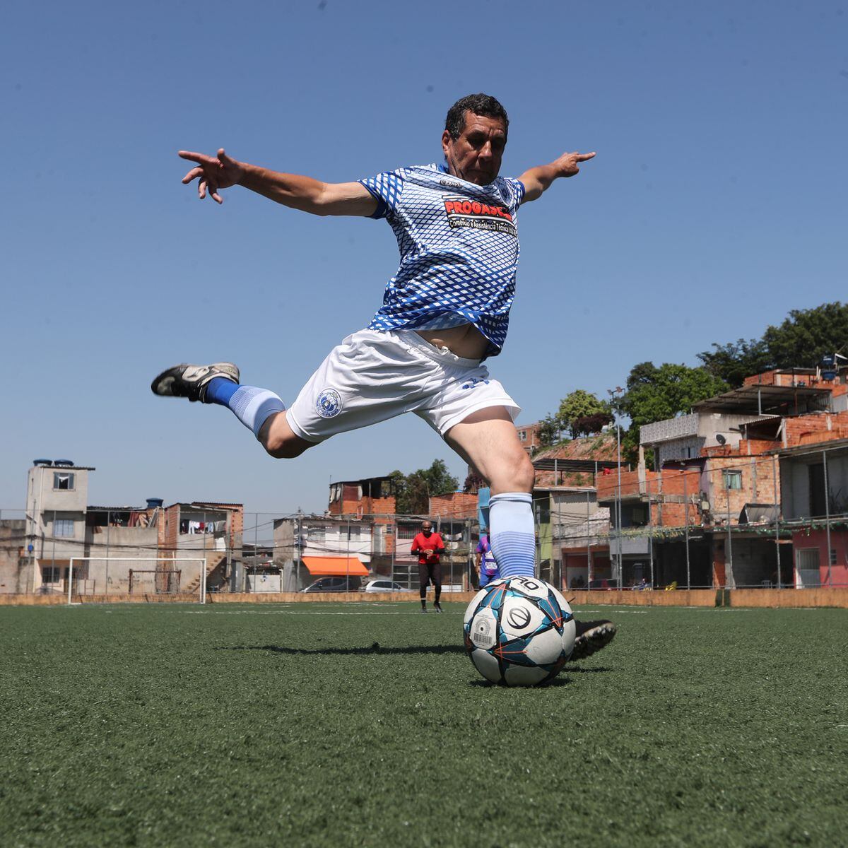 Sem preparo físico, futebol com amigos pode acabar em lesões - Notícias -  R7 Saúde
