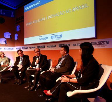 Especialistas debatem no Fórum Estadão Brasil Competitivo