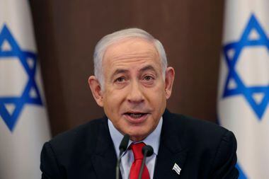 O primeiro-ministro israelense, Benjamin Netanyahu, participa da reunião semanal do gabinete do primeiro-ministro em Jerusalém, quarta-feira, 27 de setembro de 2023. 
