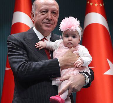 Erdogan no palácio presidencial em Ancara: resultado de eleições foi um revés