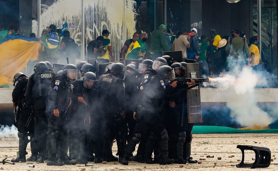 Grupos de  Bolsonaristas radicais invadiram as sedes dos três Poderes em Brasília, no dia 8 de janeiro-DF.  FOTO: WILTON JUNIOR / ESTADÃO