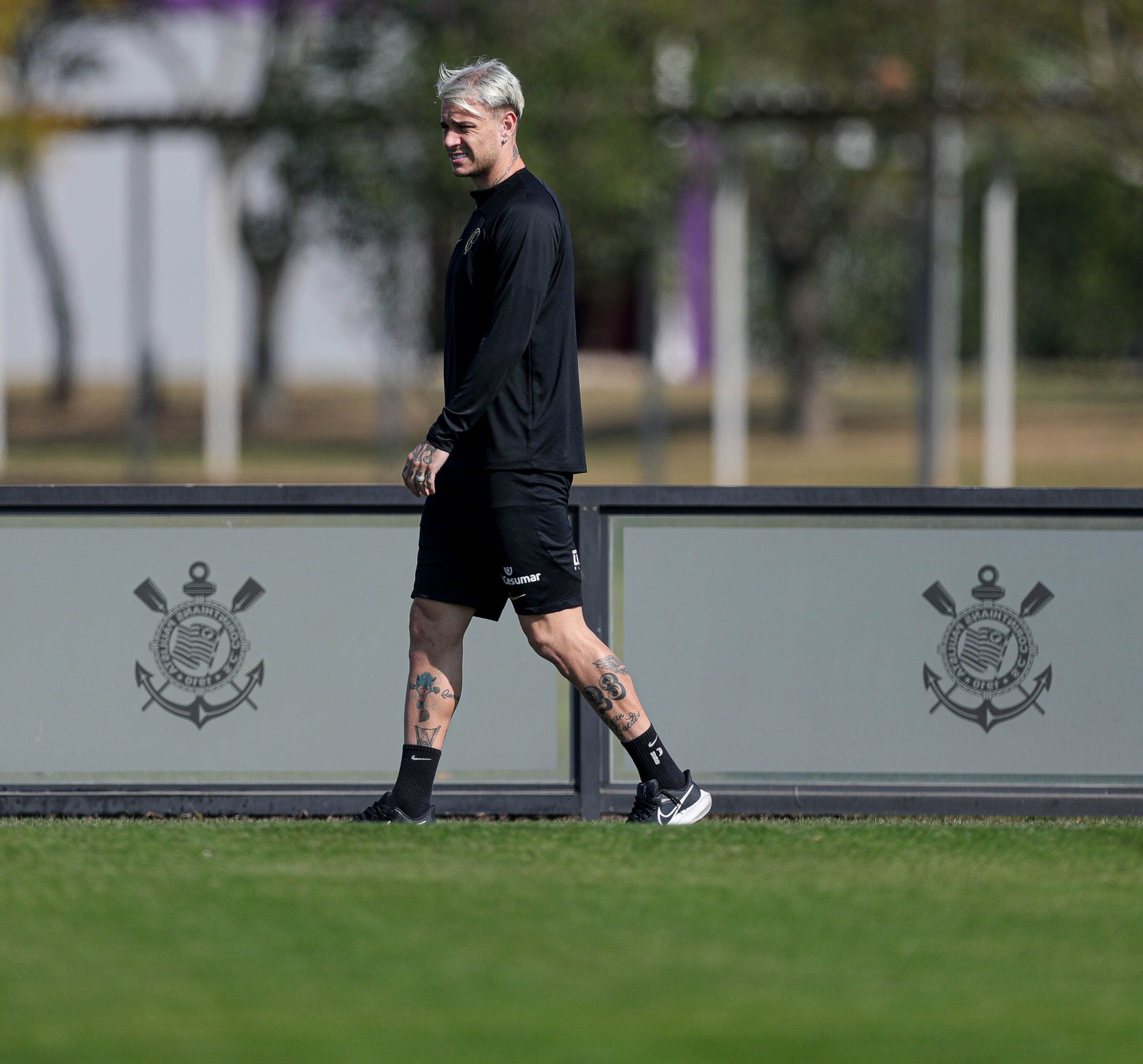 Corinthians alcança marca de dez vitórias consecutivas no futebol