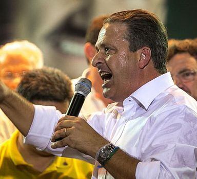 Eleitor não quer saber de alianças, afirma Campos