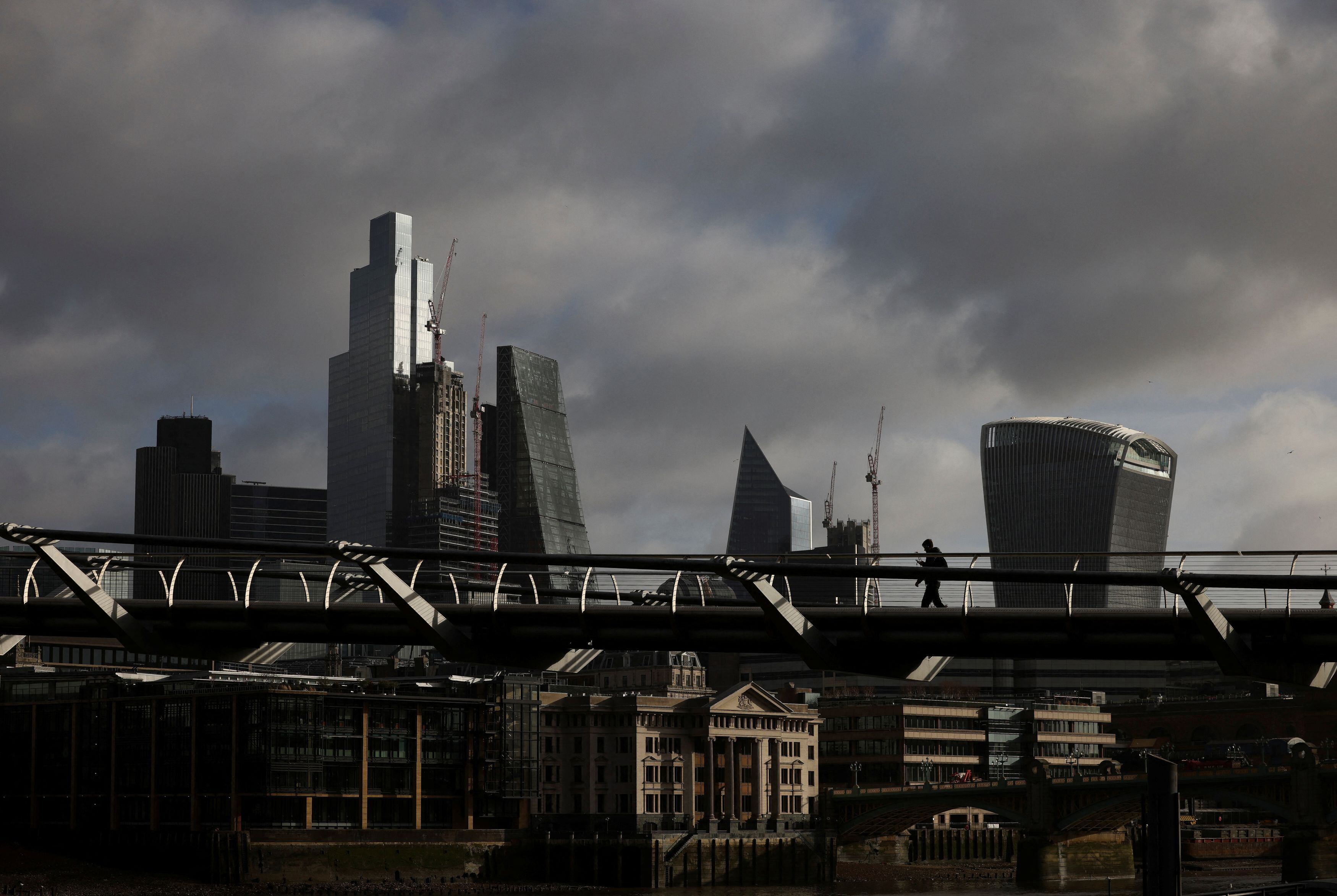 Cities: Skyline 2 promete economia mais complexa e novos tipos de impostos