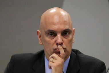 PF faz operação para investigar ameaças a ministro do STF - Estadão