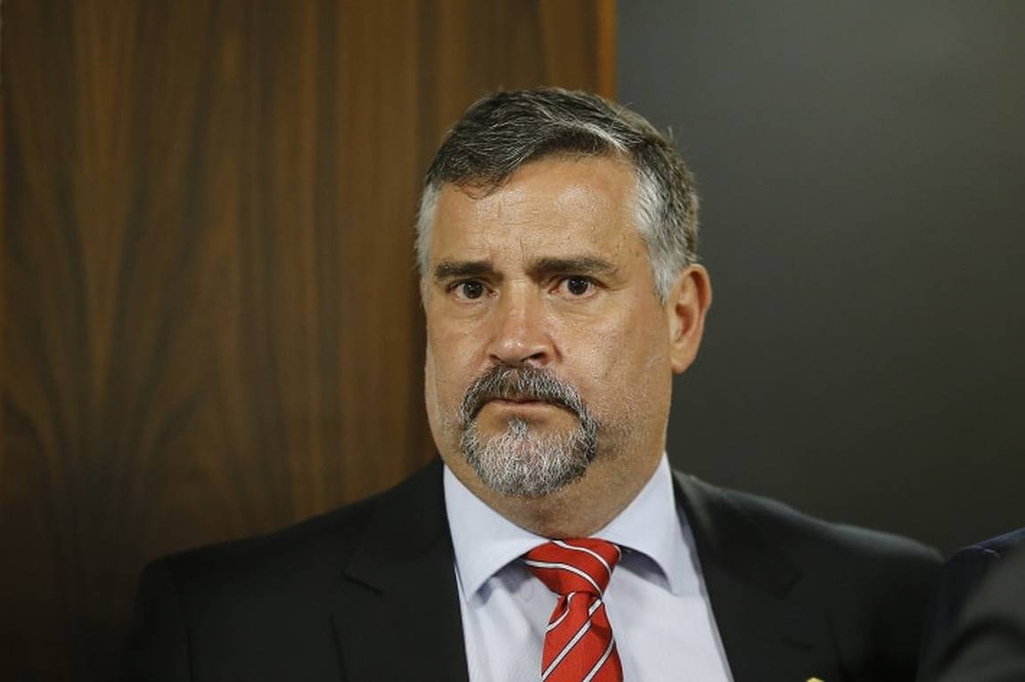 Le ministre de Lula est agacé par le fisc suite à la querelle sur le siège des achats en ligne à l’étranger