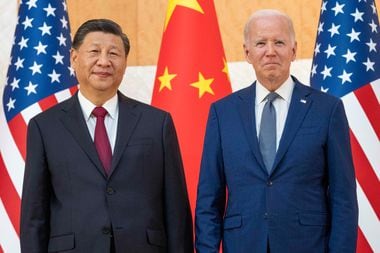 O presidente dos Estados Unidos, Joe Biden, se encontra com o presidente da China, Xi Jinping, durante a reunião do G-20 em Bali, Indonésia 
