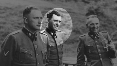 No destaque, Josef Mengele, que ingressou no partido nazista em 1937 e ganhou notoriedade entre os principais nomes do regime em razão dos "experimentos genéticos" que fazia. Foto: United States Holocaust Memorial Museum