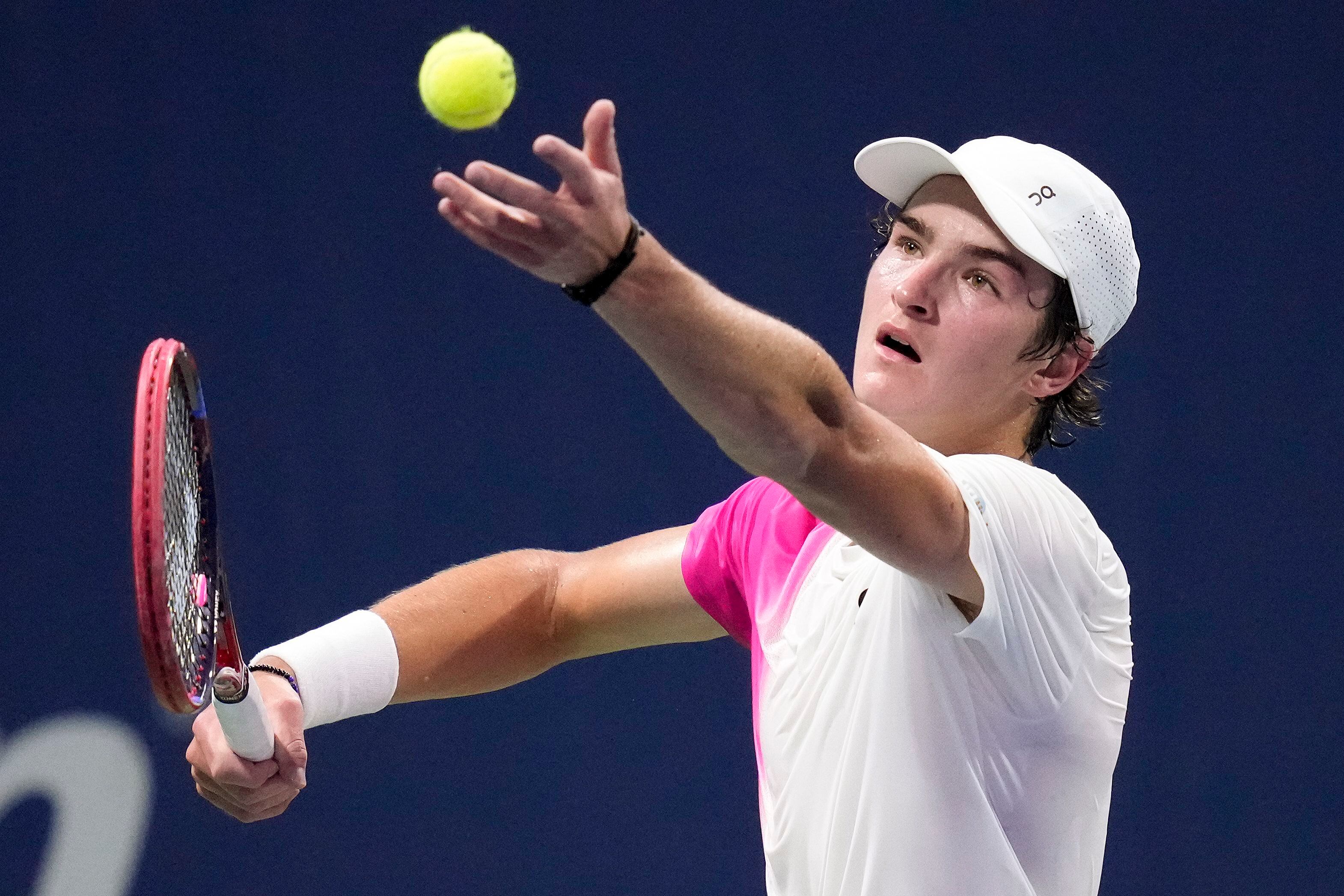 Em sua melhor campanha em Grand Slam, João Fonseca está na semifinal do US  Open juvenil