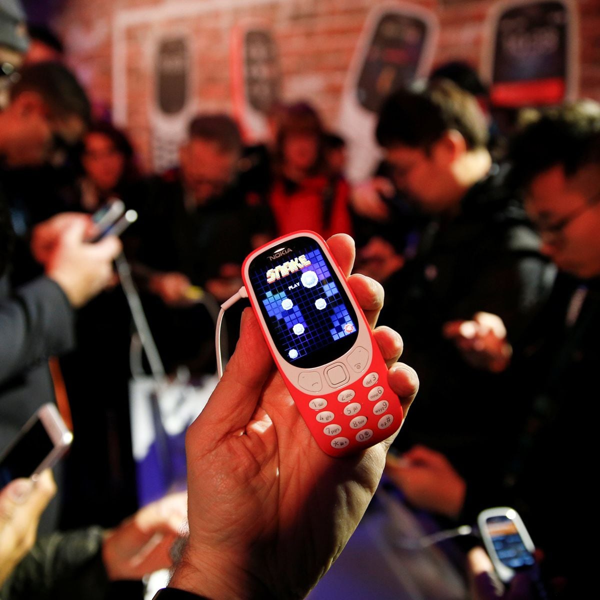 Nokia ressuscita 3310 e traz nova versão do 'jogo da cobrinha