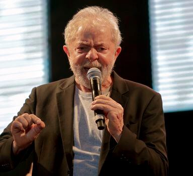 O ex-presidente Lula durante festival de música em Recife