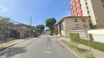 Apartamento da família, onde o casal foi encontrado morto, fica na Rua Frei Francisco Sampaio, no bairro Embaré, em Santos, de acordo com a Secretaria de Segurança Pública de São Paulo. Foto: Reprodução/Google Street View