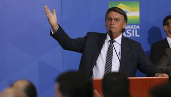 Bolsonaro encontra com investigados e lobistas em evento de arrecadação para campanha
