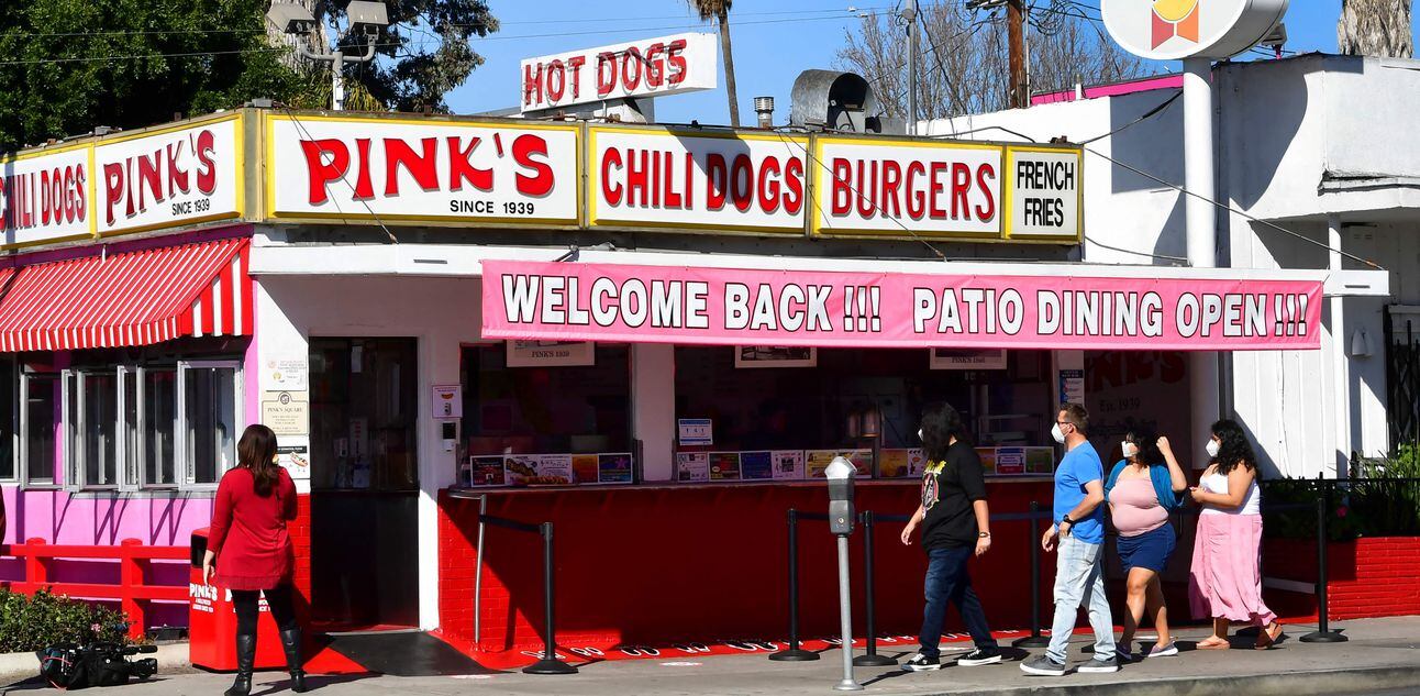 Pink's Hot Dogs, em Los Angeles, Califórnia. Foto: Frederic J. Brown/ AFP
