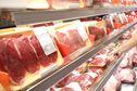 Bandejas de carne em supermercado do Rio; Câmara aprova MP que altera as regras para a concessão do auxílio-alimentação