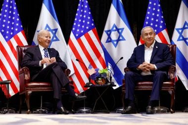 O presidente dos Estados Unidos, Joe Biden, esteve em Israel e se encontrou com o primeiro-ministro israelense em 18 de outubro