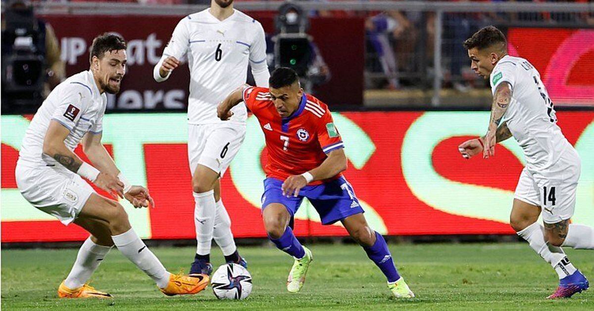Chile perdió ante Uruguay en Santiago y quedó eliminado del Mundial de Qatar