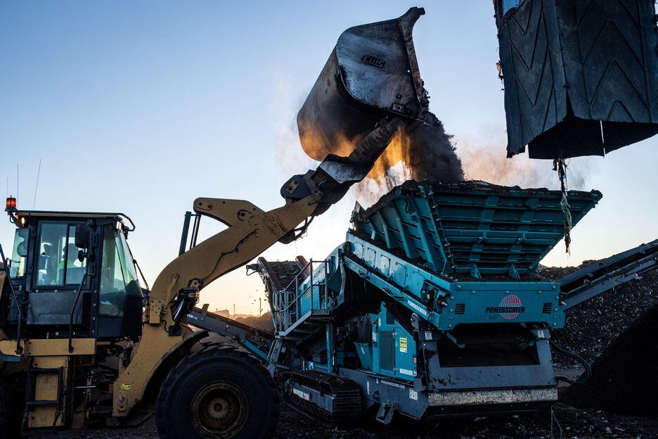 Como a Califórnia, vários estados americanos estão tentando enfrentar uma parte do problema com medidas obrigatórias de compostagem