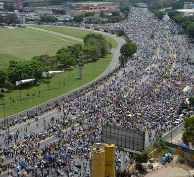 Manifestantes venezuelanos protestarão mais uma vez contra o governo de Nicolás Maduro e pedirão a realização de eleições antecipadas