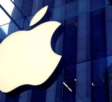 Apple está lançando programa que reduzirá taxa da App Store pela metade para pequenos desenvolvedores.
