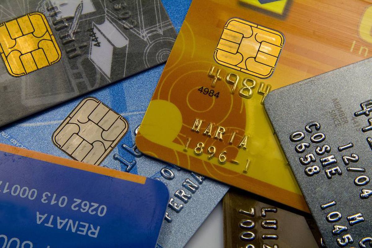 Febrero: Reducir las tasas de interés móviles puede inutilizar las tarjetas y reducir la oferta de crédito