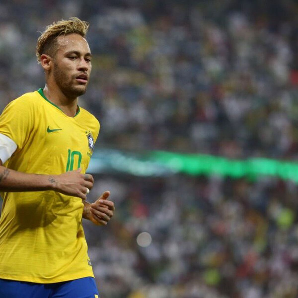 Neymar exalta importância de concorrer com Cristiano Ronaldo e Lionel Messi