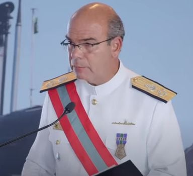 O almirante de Esquadra Marcos Sampaio Olsen assumiu o Comando da Marinha