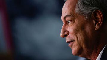 Presidential candidate Ciro Gomes speaks during a news conference to announce Ana Paula Matos as his vice presidential candidate in Brasilia, Brazil, August 5, 2022. REUTERS/Adriano Machado