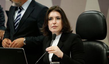 A senadora Simone Tebet (MDB-MS) disputa a Presidência pela primeira vez; ela foi a escolhida pelo MDB, PSDB e Cidadania para ser o rosto do 'centro democrático'. 