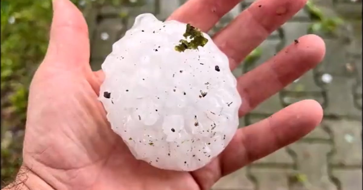 Italy: A storm with hail the size of a tennis ball and winds of 140 km/h left 110 injured