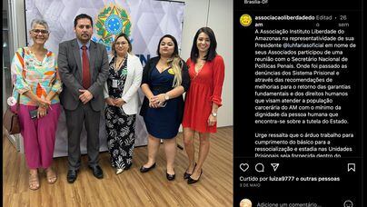 Luciane Barbosa Faria e o secretário nacional de políticas penais do MJ, Rafael Velasco Brandani Foto: Reprodução: Instagram/ @associacaoliberdadedoam