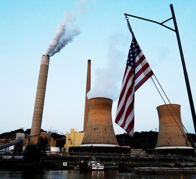 Governo Trump quer flexibilizar limites de poluição causada por usinas movidas a carvão e transferir regulação para os Estados