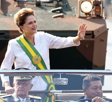 Presidente Dilma Rousseff participa dos desfiles de 7 de Setembro