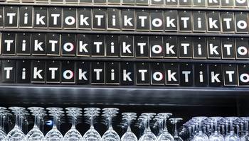 TikTok ameaça reinado do Google em buscas com algoritmo afiado
