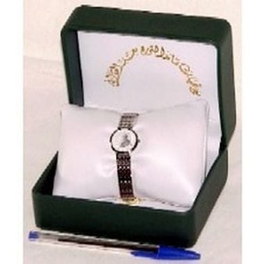 Relógio suíço folheado em prata. O mostrador do item tem uma imagem do coronel Muammar Kadafi, antigo ditador da Líbia