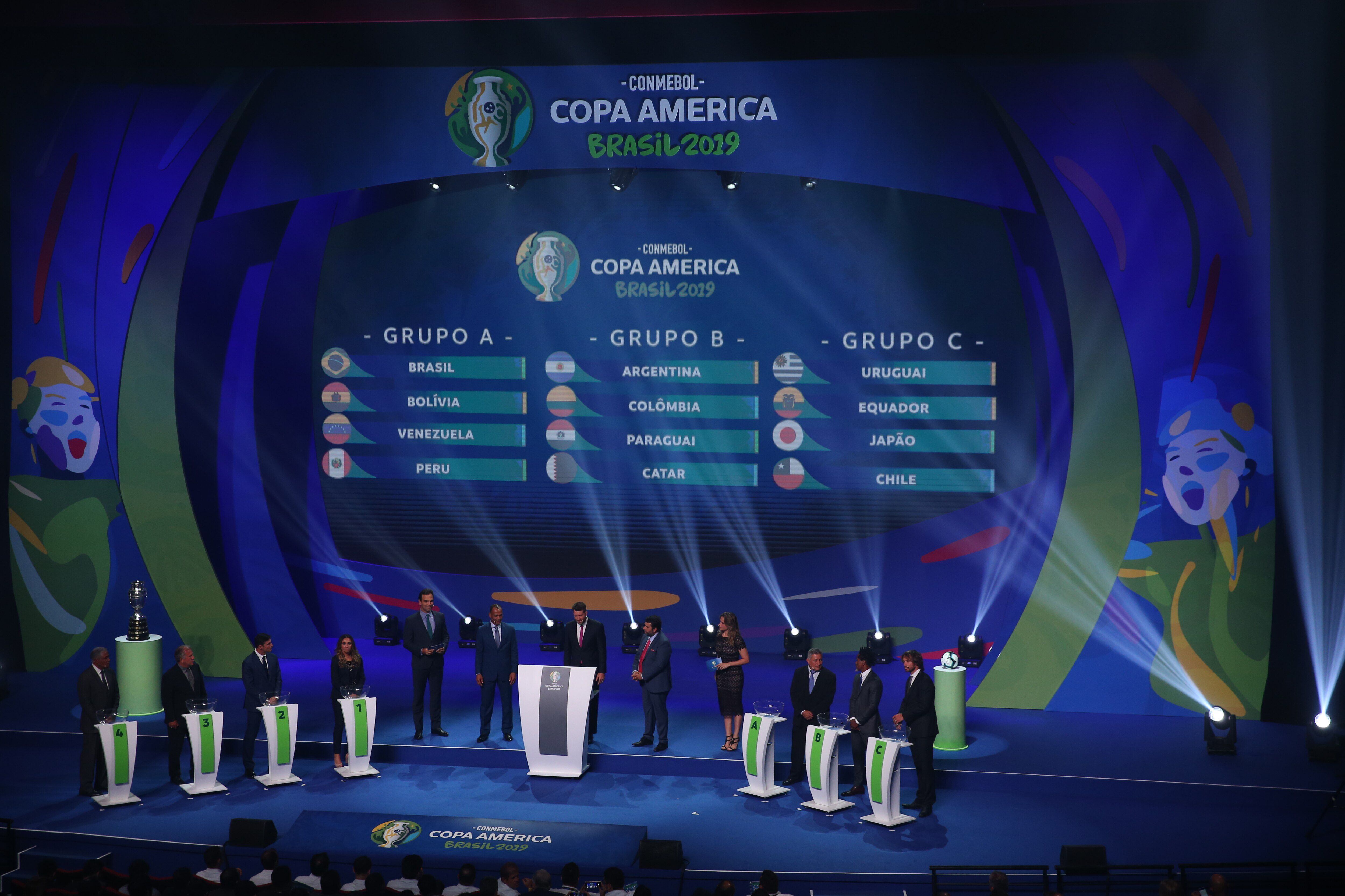 Conmebol define grupos e adversários da seleção brasileira na Copa