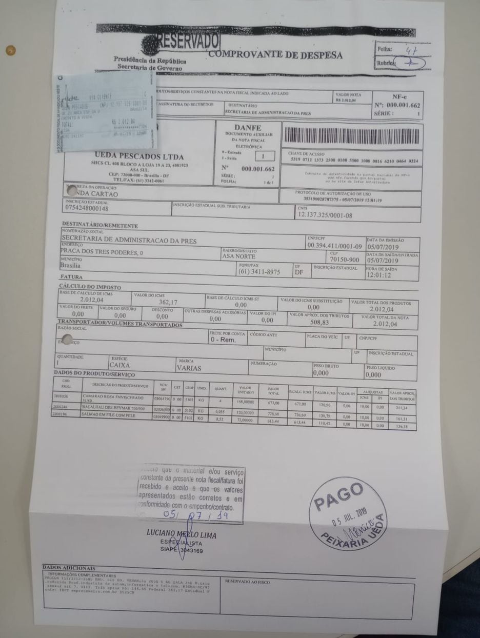 Nota fiscal de despesa com compra de camarão e bacalhau para o Palácio da Alvorada usando cartão corporativo durante governo Bolsonaro
