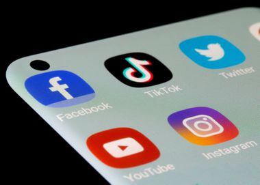 Apps de mídias sociais são desenvolvidos para prender o usuário na tela
