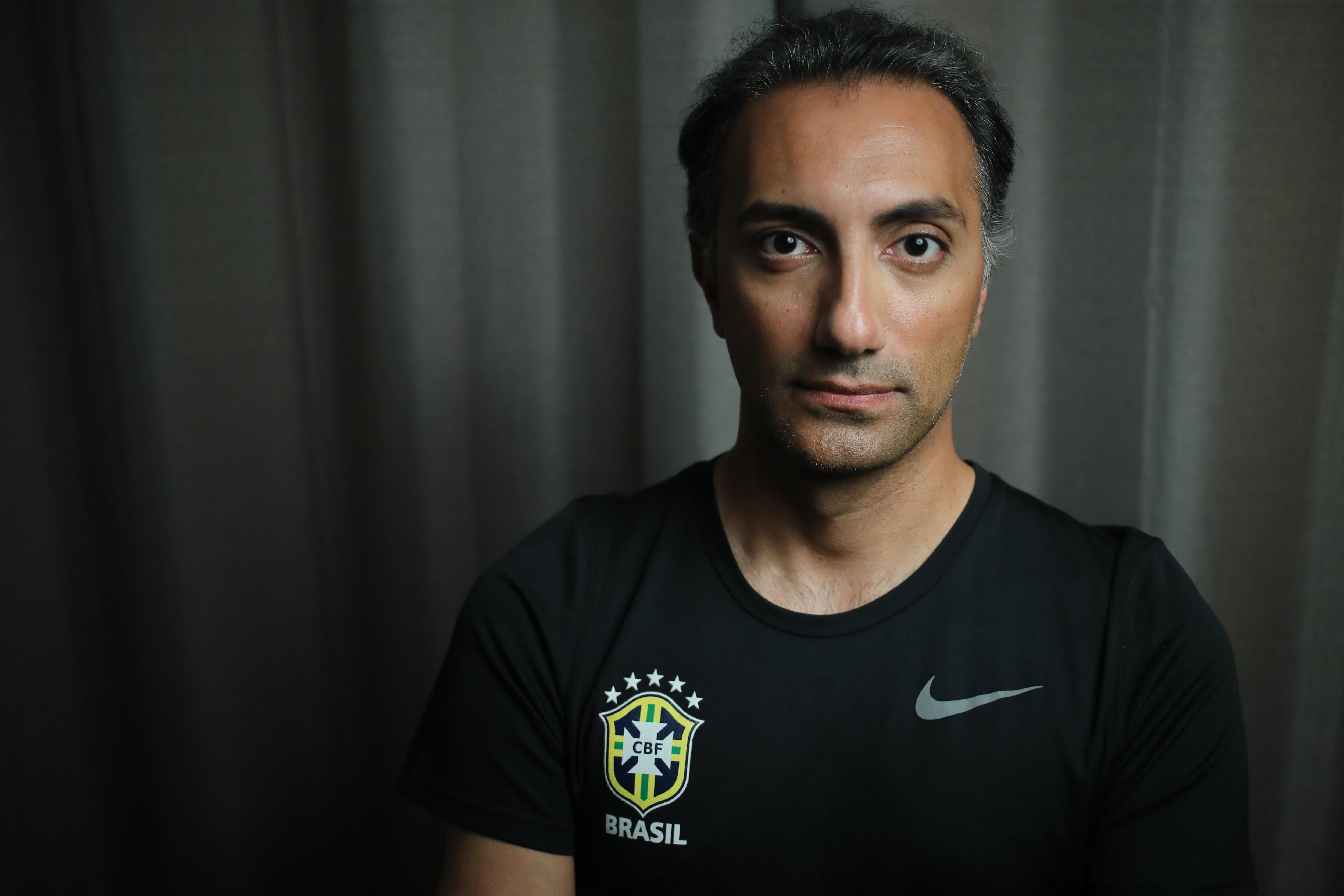 Campeão do mundo em 94, Mauro Silva presta apoio a técnico iraniano vítima  de xenofobia, pi
