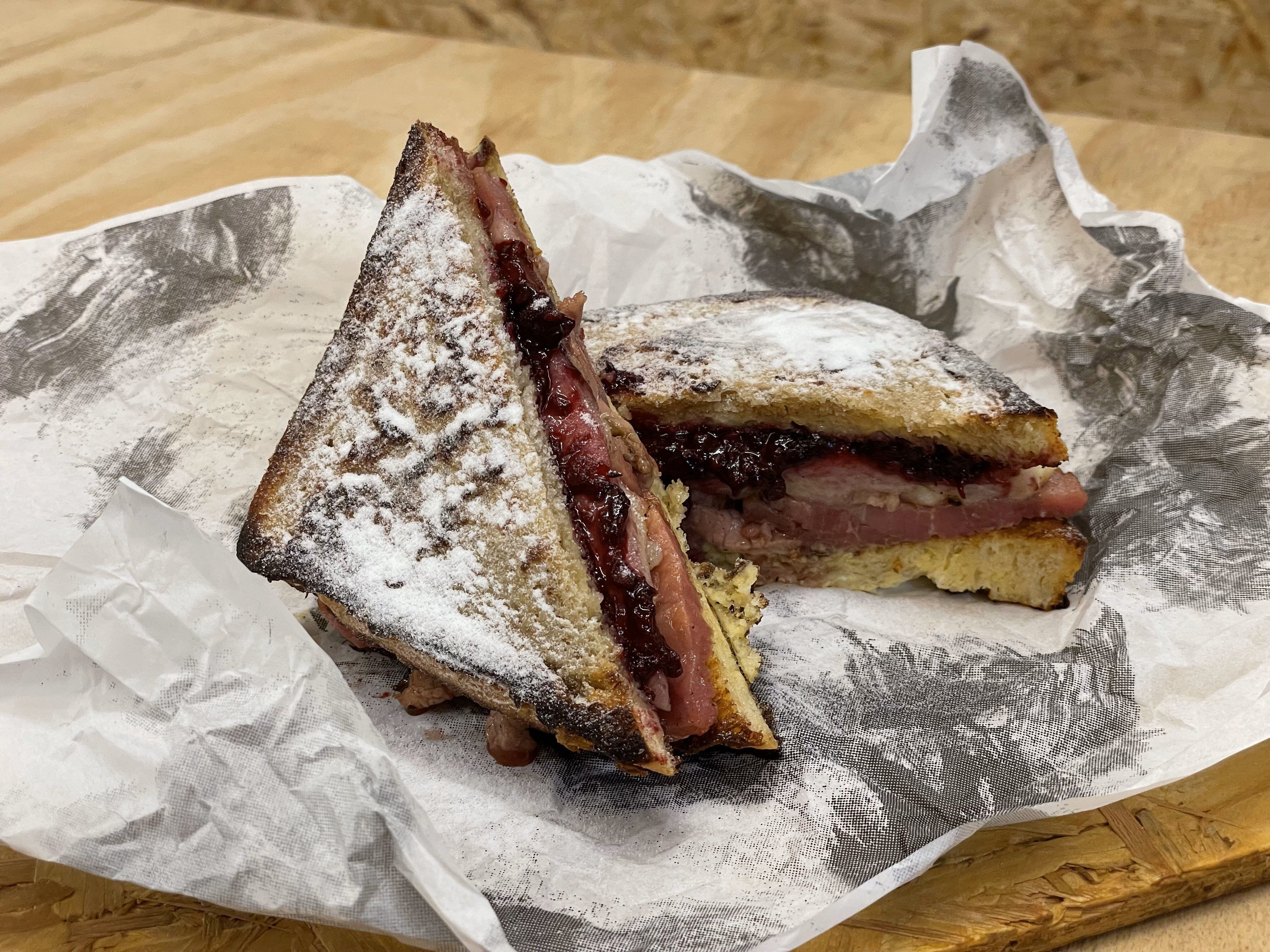 Especialistas elegem os melhores sanduíches com pastrami de São