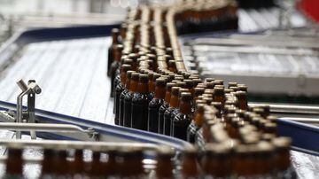 Empresa estaria limitando a importação de cervejas de mercados mais baratos. Foto: Tasso Marcelo/Estadão