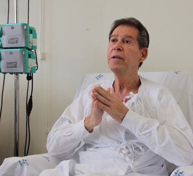 O paciente Vamberto, de 62 anos, com linfoma, em estado grave e sem resposta a tratamentos convencionais para a doençafoi o primeiro brasileiro a ser tratado com uma terapia celular na AméricaLatina.