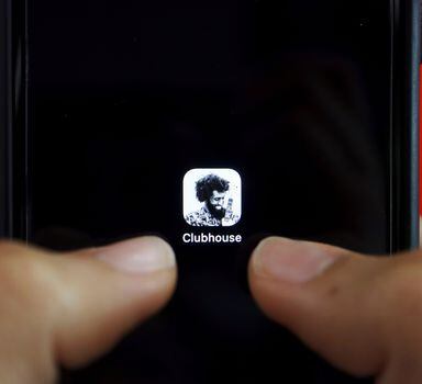 Clubhouse é uma rede social de áudios em tempo real