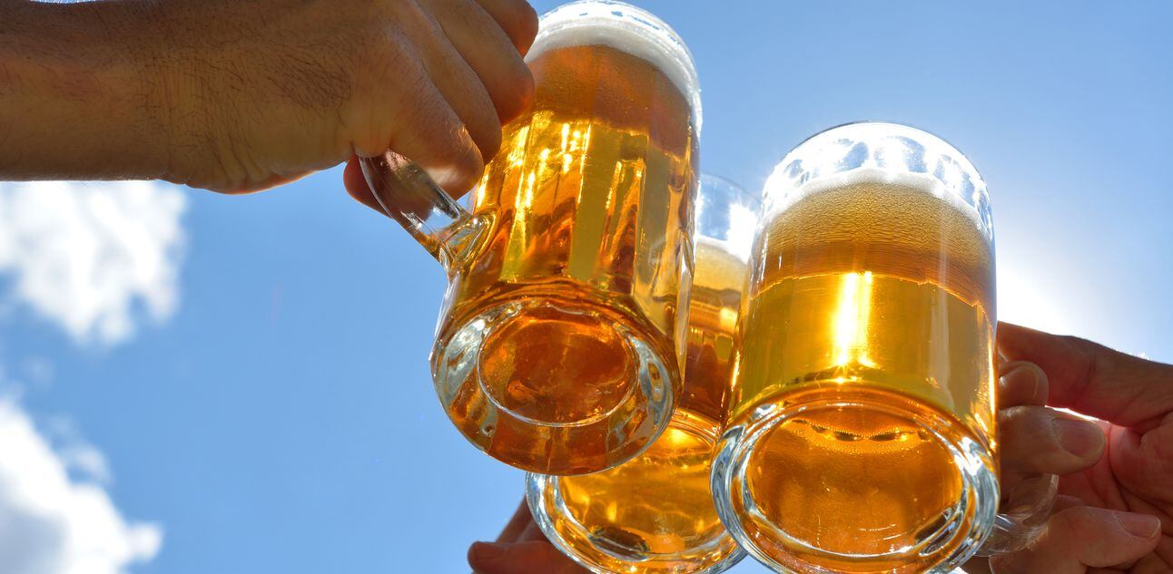 Cervejas para o verão. Foto: Mario Hoesel/Adobe Stock