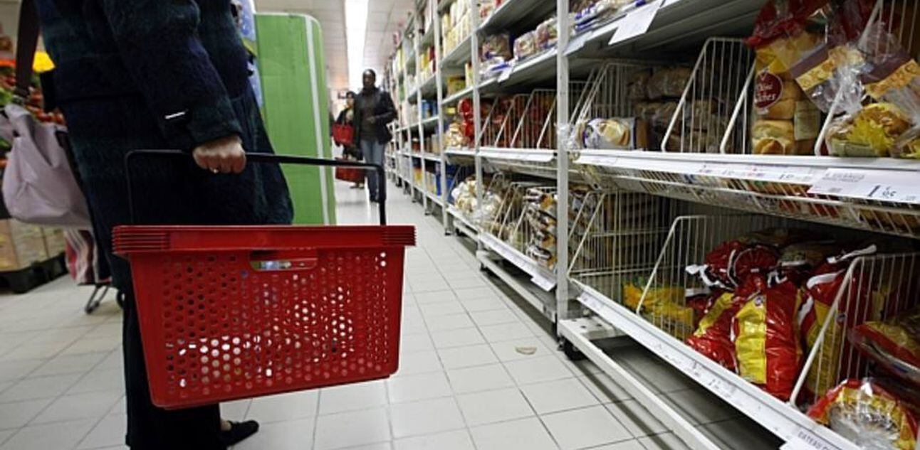 Gôndolas de supermercado. Foto: Reuters