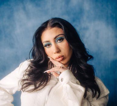 Kali Uchis in Culver City, Calif., April 10, 2023. As she begins a headlining tour, the Colombian American songwriter is determined to remain ÒtransparentÓ and never water down the mix of aesthetics and languages in her genre-crossing music. (Elizabeth Weinberg/The New York Times)